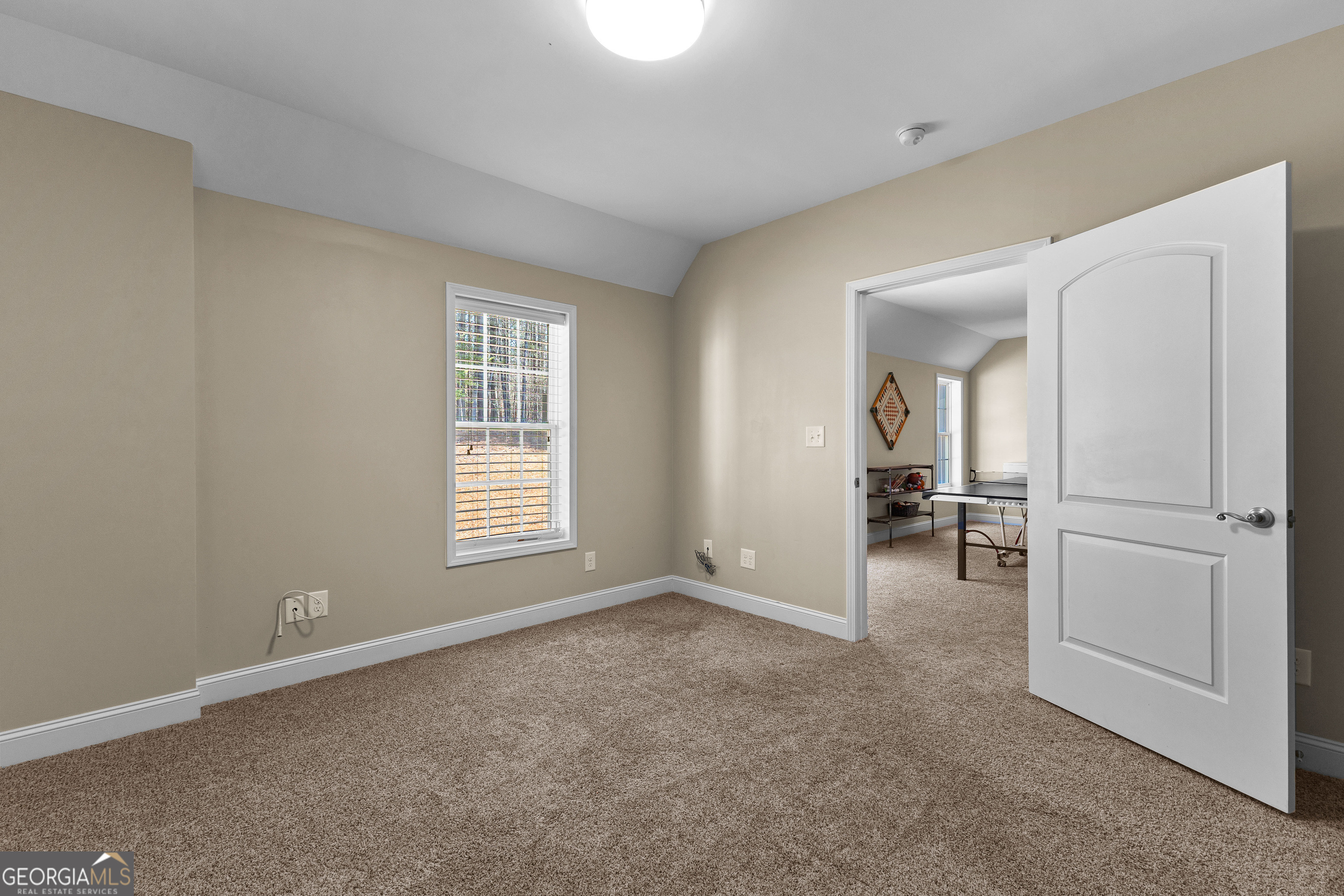 Fayetteville, Georgia 30215, United States, 6 Bedrooms Bedrooms, ,5 BathroomsBathrooms,Residential,Active,96201