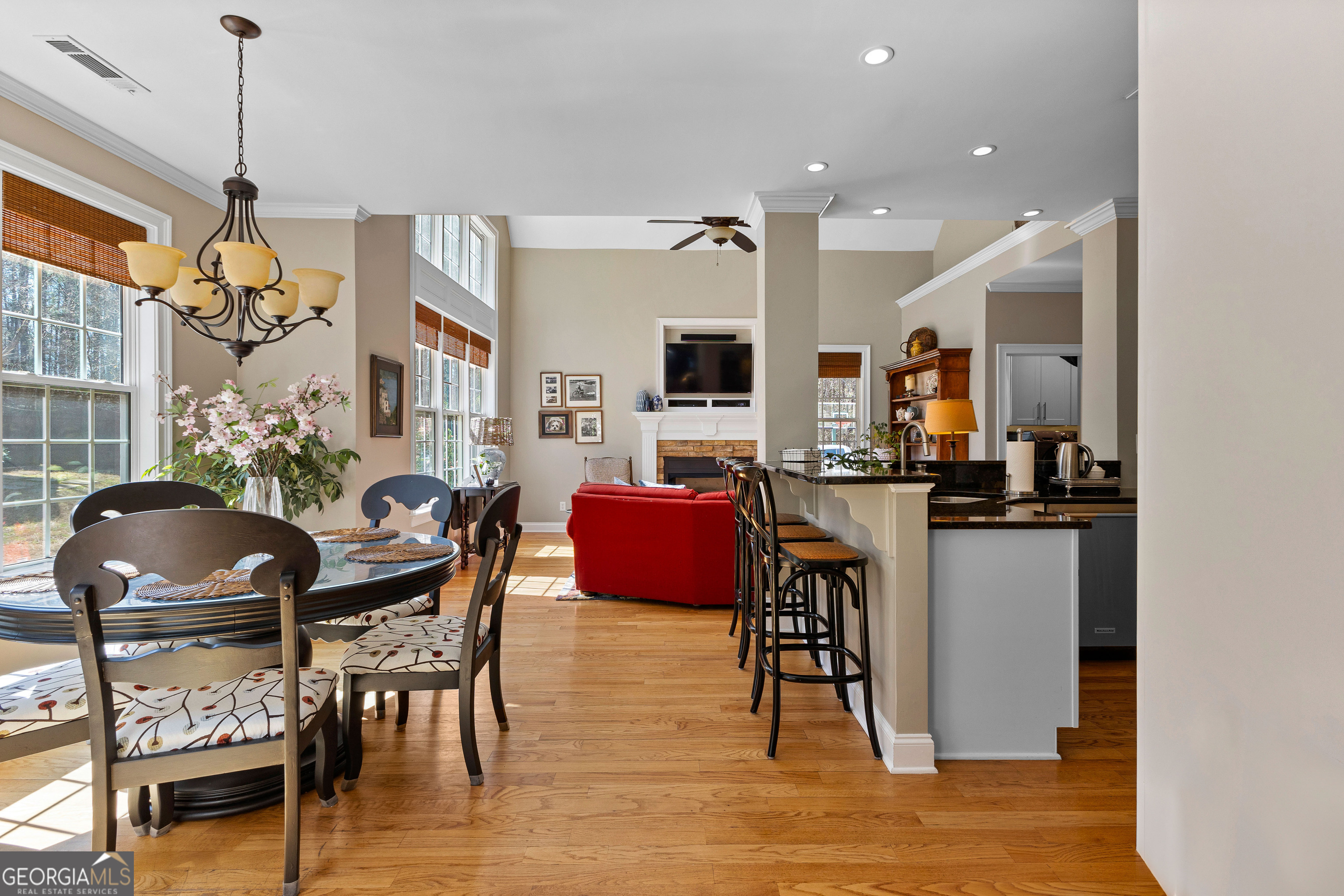 Fayetteville, Georgia 30215, United States, 6 Bedrooms Bedrooms, ,5 BathroomsBathrooms,Residential,Active,96201