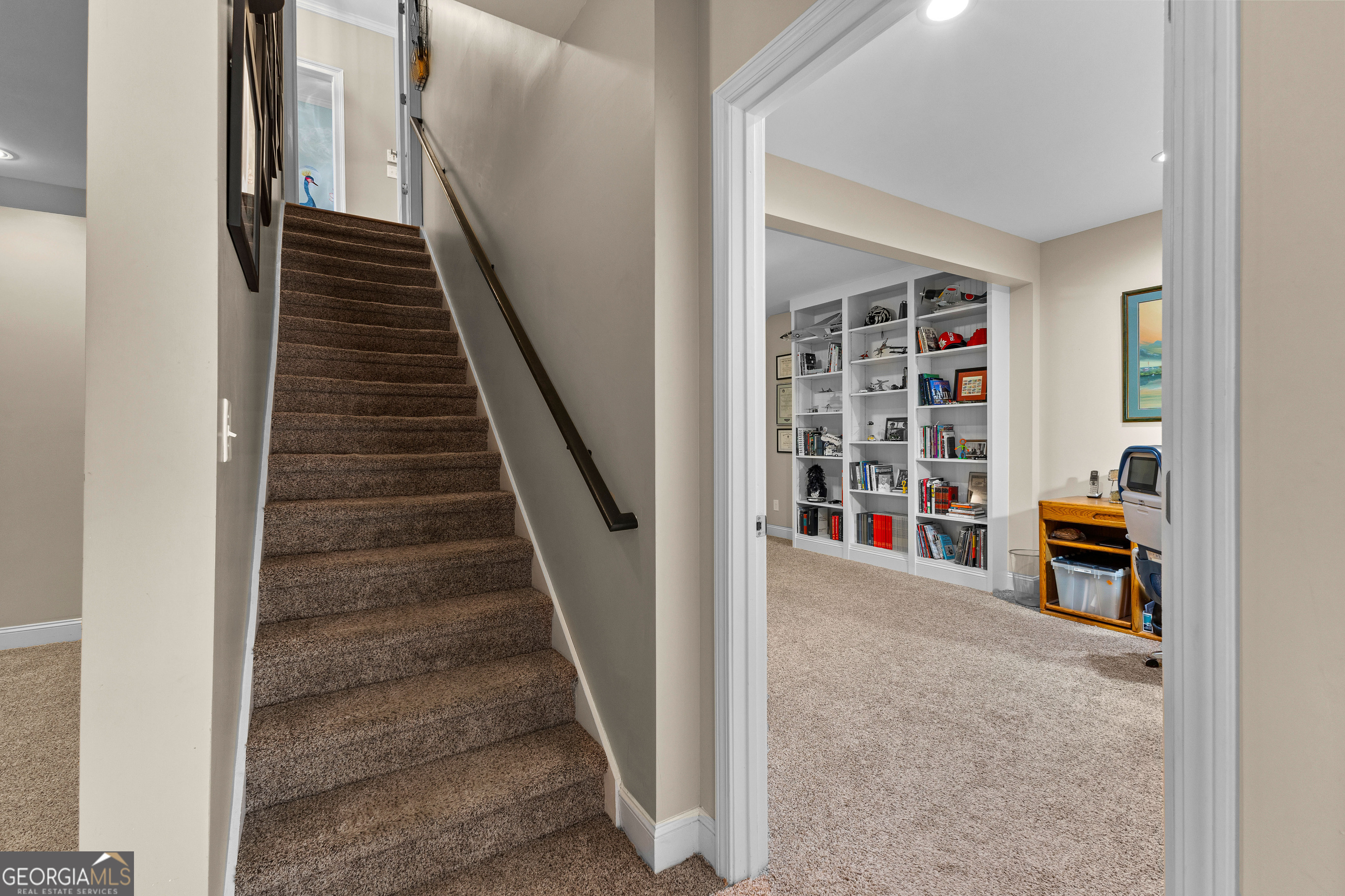 Fayetteville, Georgia 30215, United States, 6 Bedrooms Bedrooms, ,5 BathroomsBathrooms,Residential,Active,96201