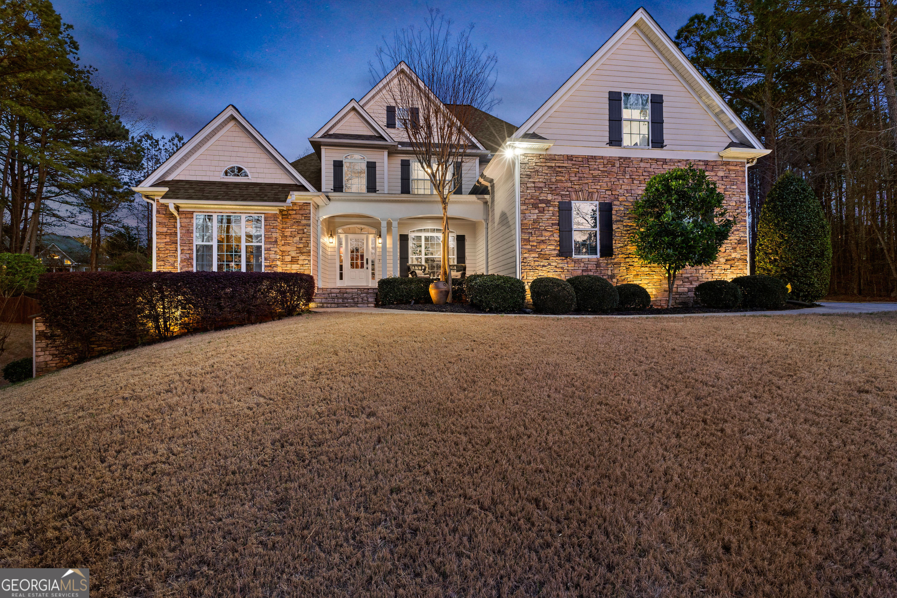 Fayetteville, Georgia 30215, United States, 6 Bedrooms Bedrooms, ,5 BathroomsBathrooms,Residential,Active,96201