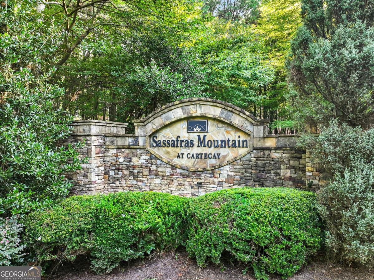 31&32 Foxpaw Leaf LN