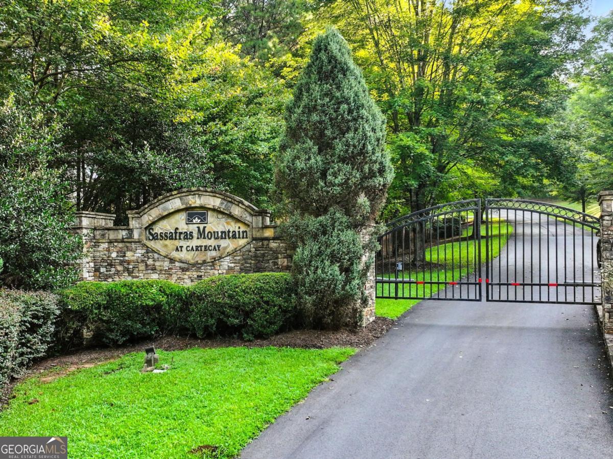 31&32 Foxpaw Leaf LN