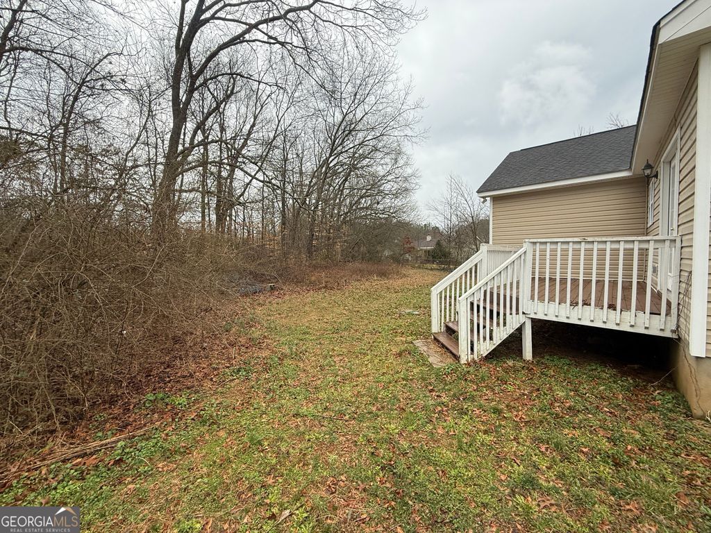 Photo of 140 Summit Ln, Carnesville, GA 30521 (MLS # 10689676)