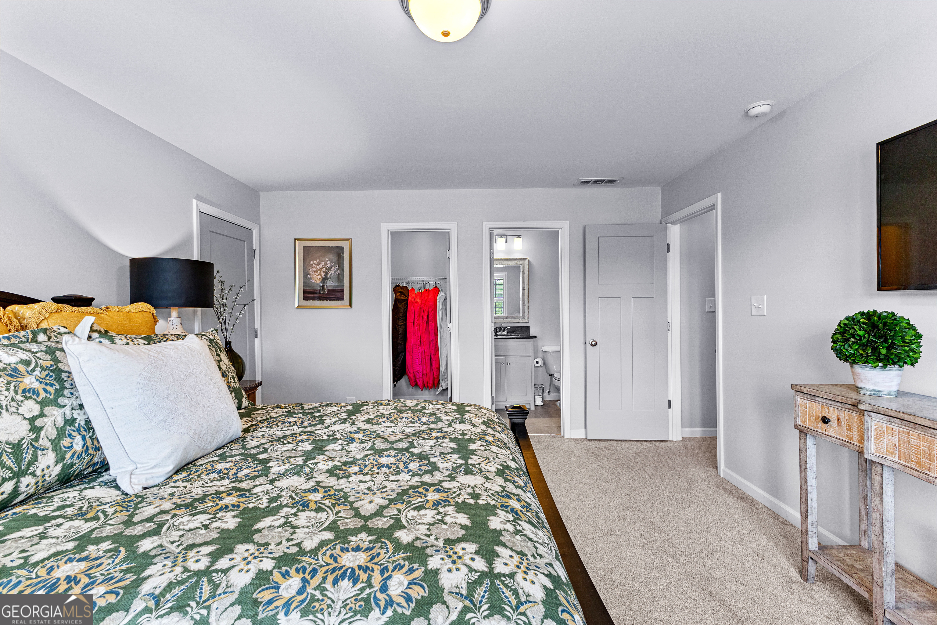 Senoia, Georgia 30276, United States, 4 Bedrooms Bedrooms, ,4 BathroomsBathrooms,Residential,Active,203631