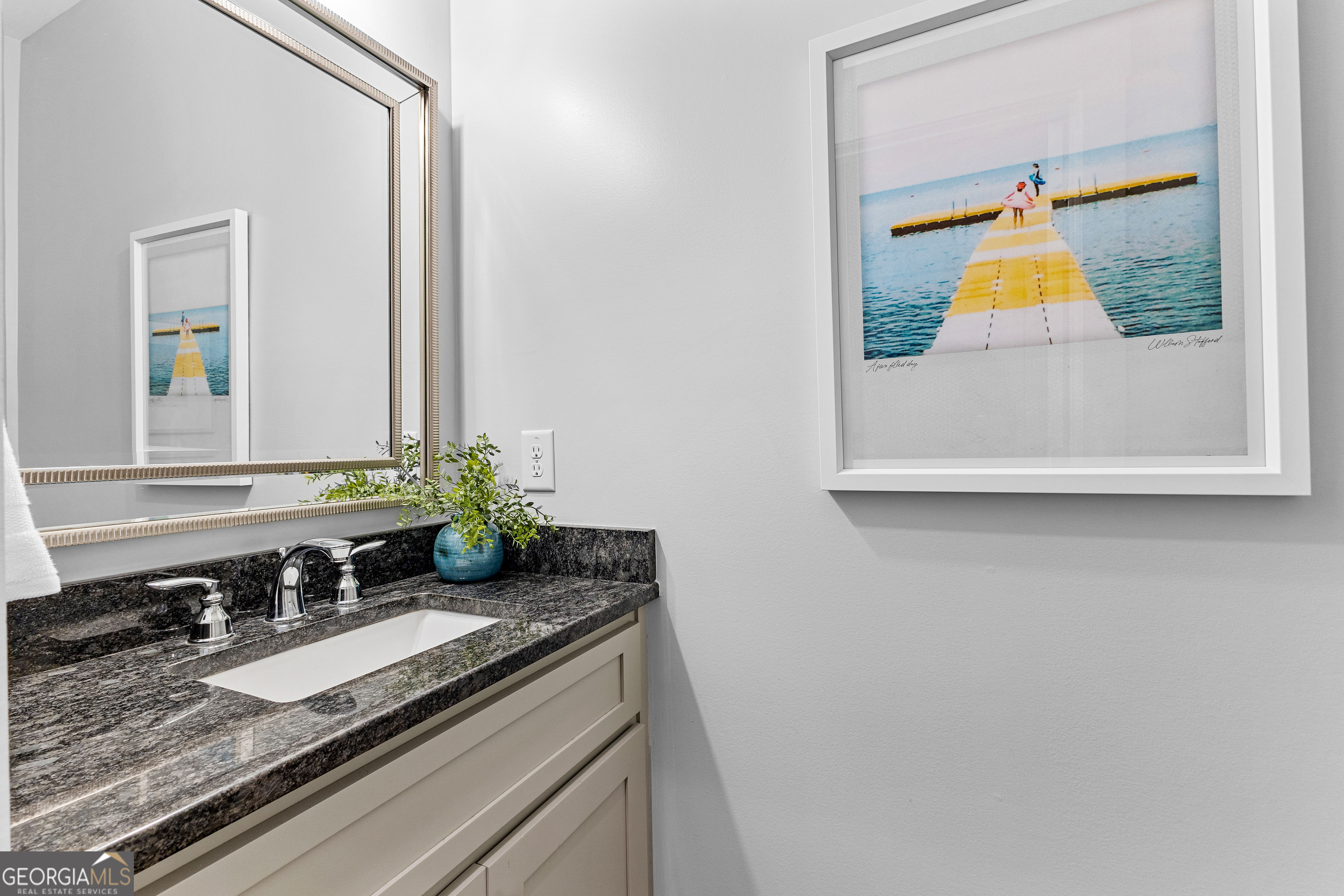 Senoia, Georgia 30276, United States, 4 Bedrooms Bedrooms, ,4 BathroomsBathrooms,Residential,Active,203631