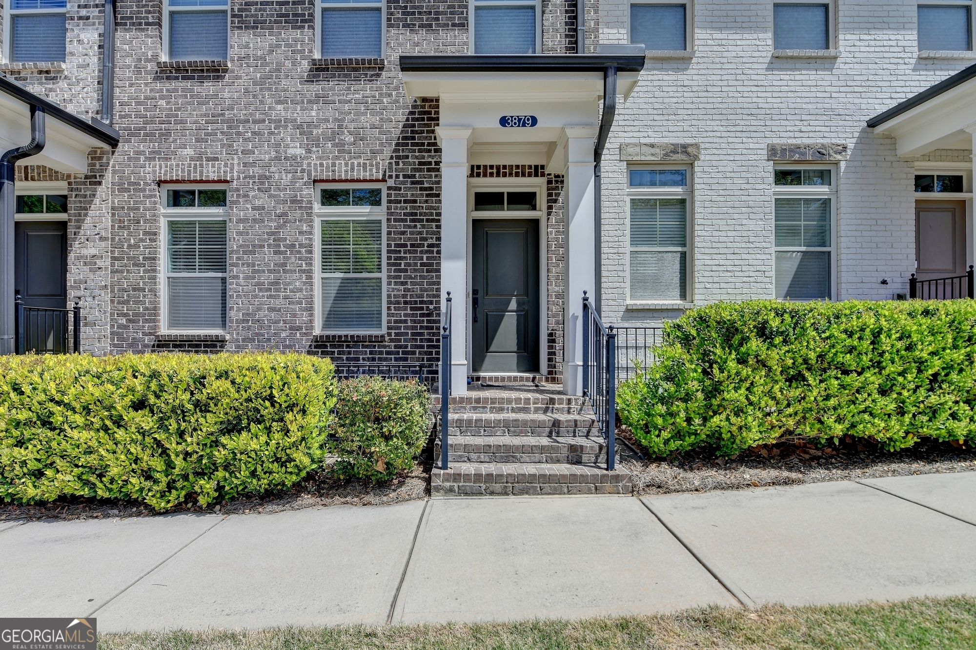 3879 Glenview Club LN