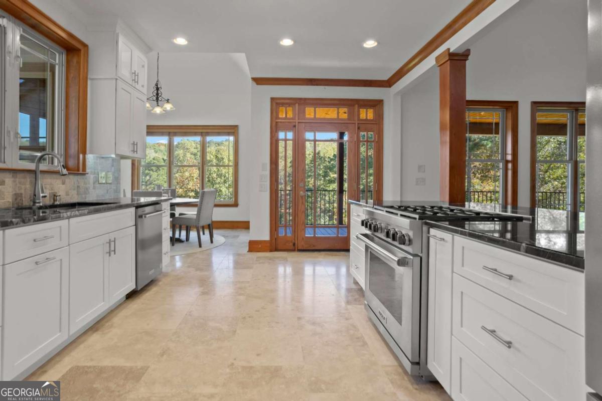 Estates of Bishop Lake - Residential