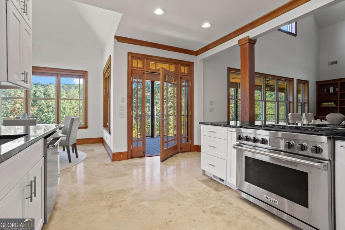 Estates of Bishop Lake - Residential