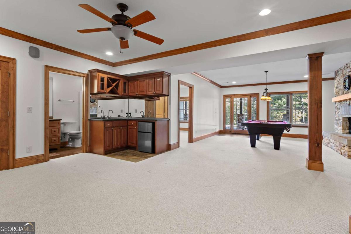 Estates of Bishop Lake - Residential