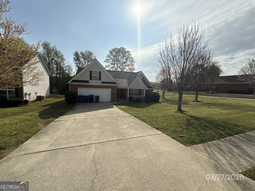 Photo of 1124 Aqua Shore Drive, McDonough, GA 30252 (MLS # 10719539)