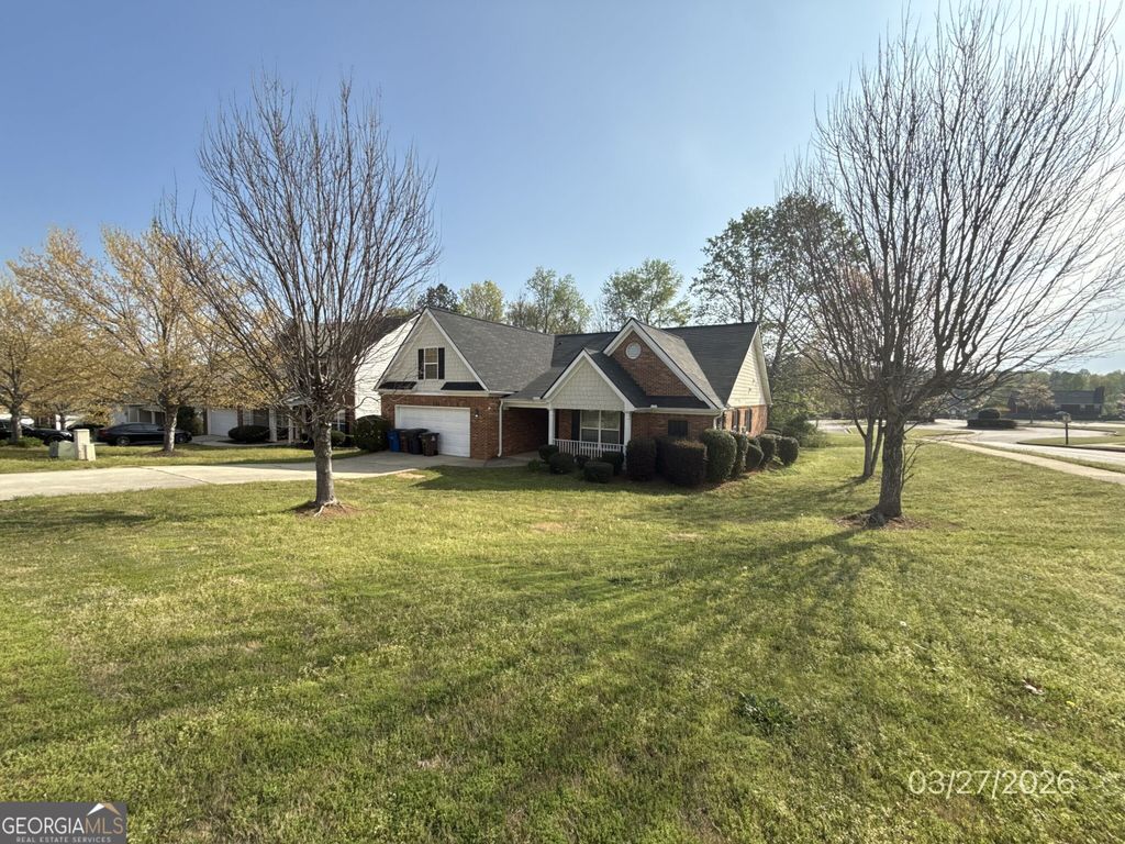 Photo of 1124 Aqua Shore Drive, McDonough, GA 30252 (MLS # 10719539)