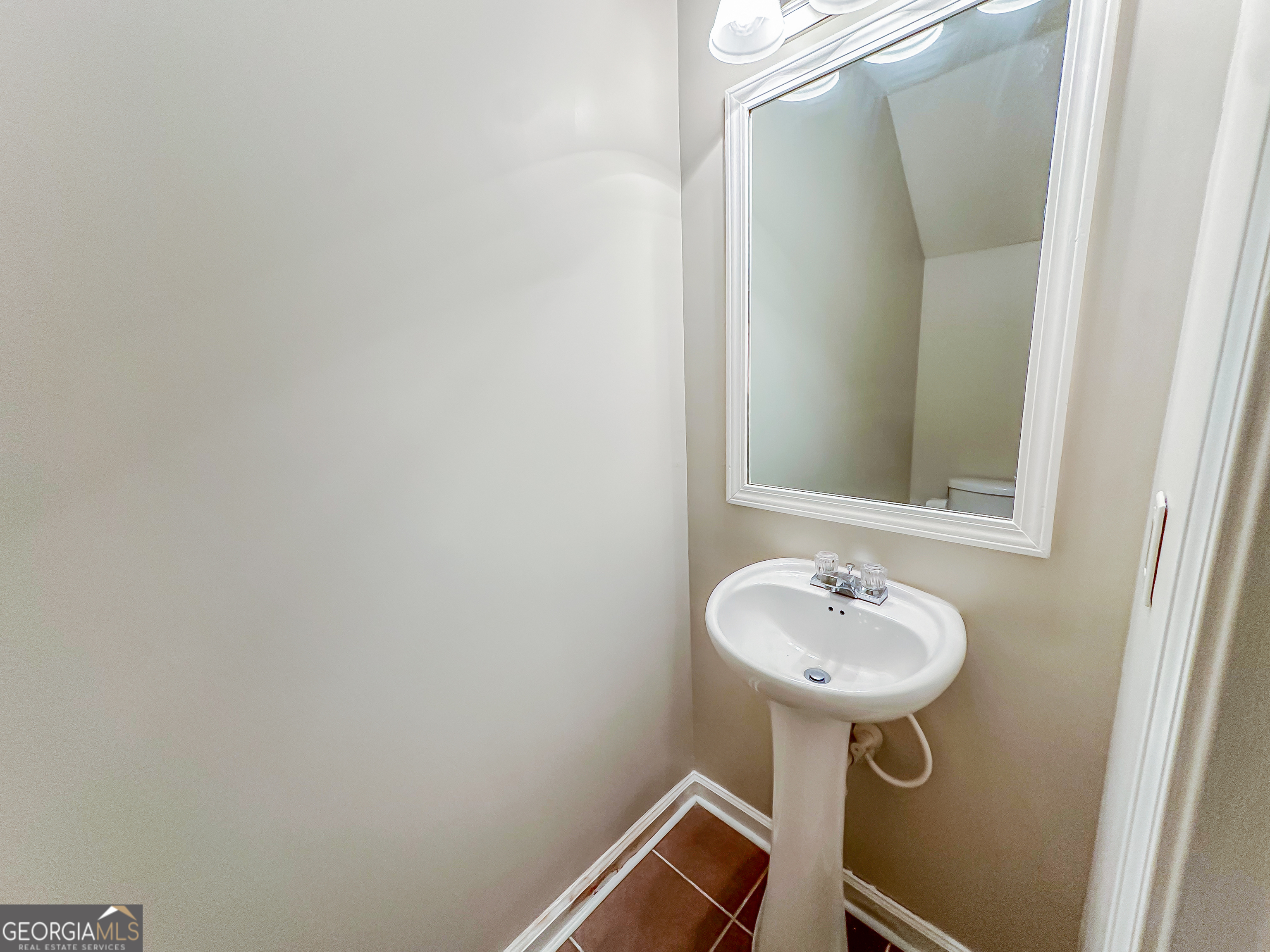 2837 Laurel Ridge CIR