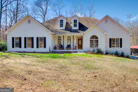 384 Minix RD Sharpsburg GA 30277