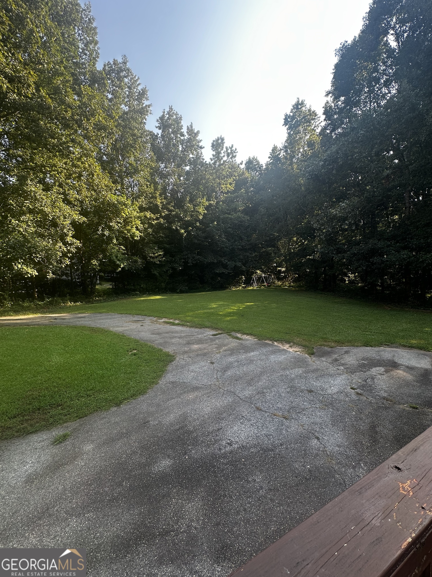 225 Laney CT
