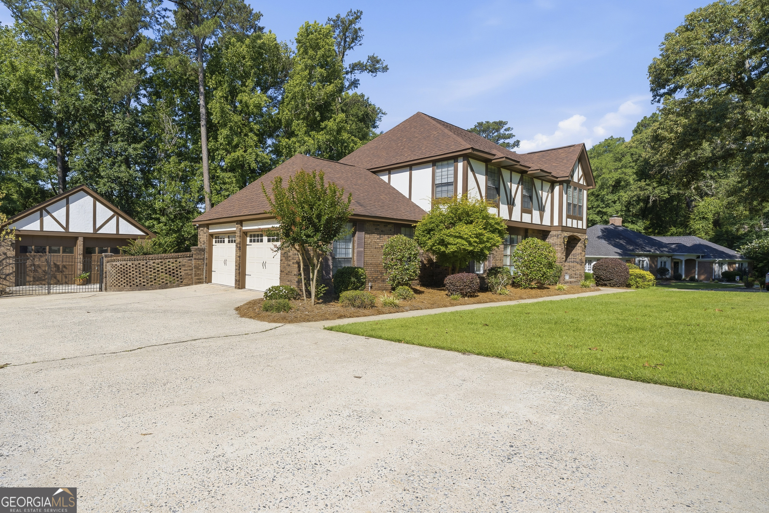 125 Stillwood DR