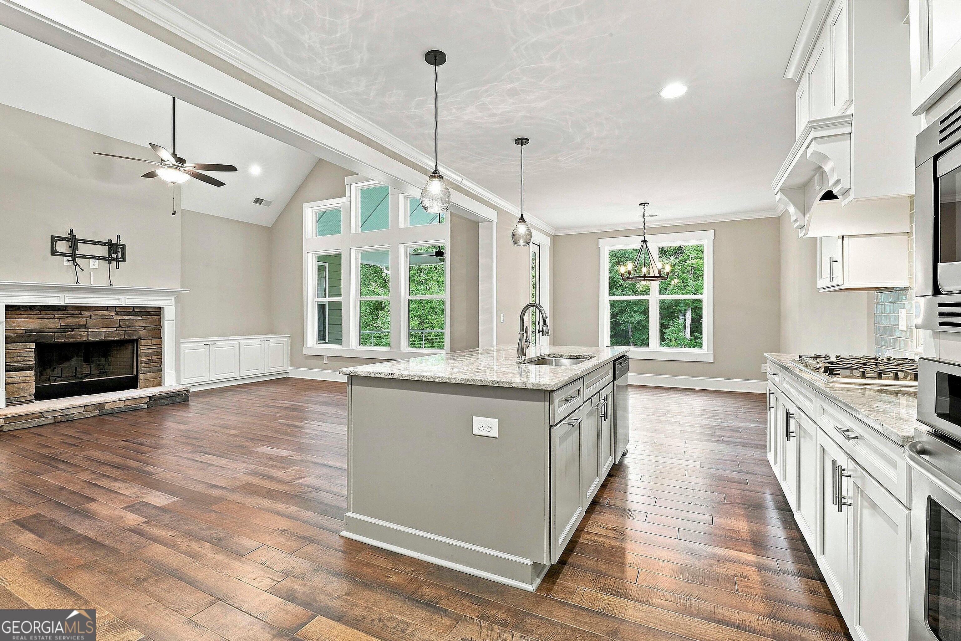 123 Big Horn DR