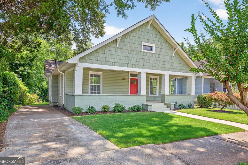 60 Douglas ST SE