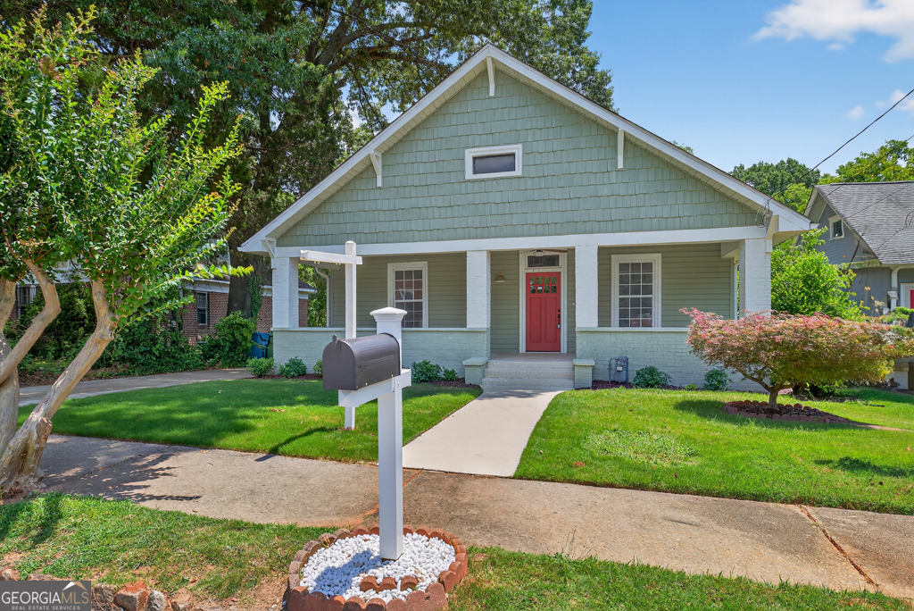 60 Douglas ST SE