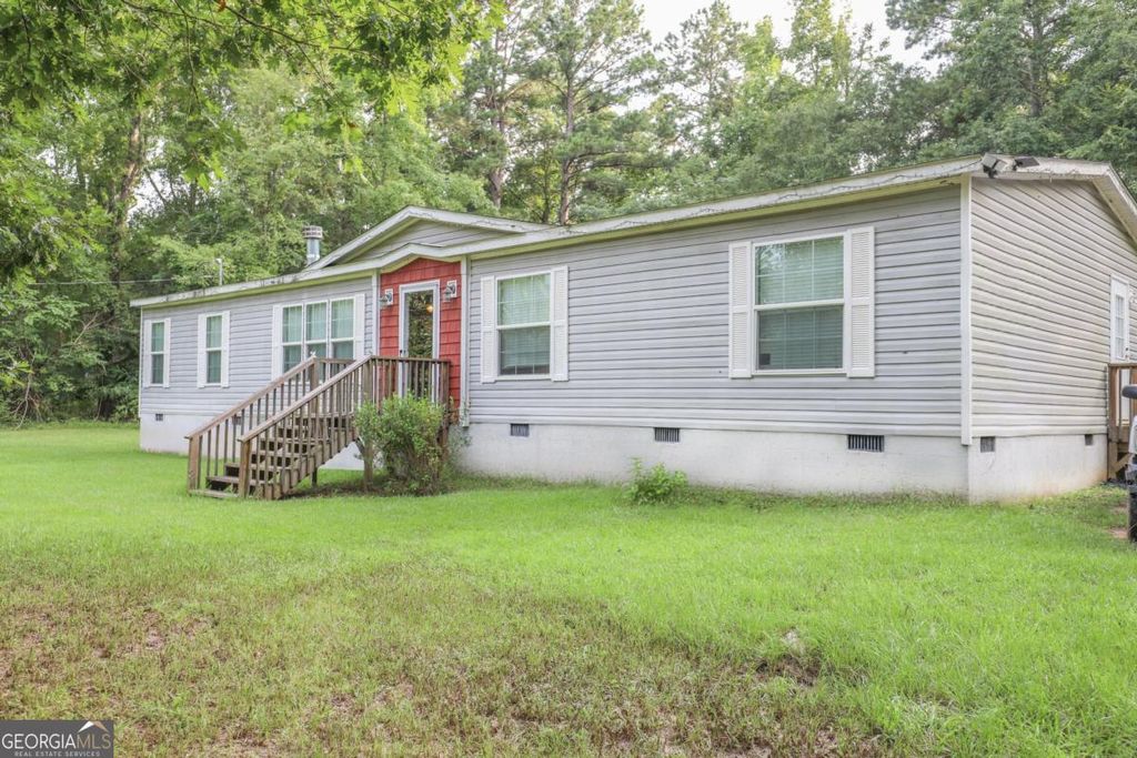 Photo of 143 Mccullar Weaver Road, Milledgeville, GA 31061 (MLS # 10680749)