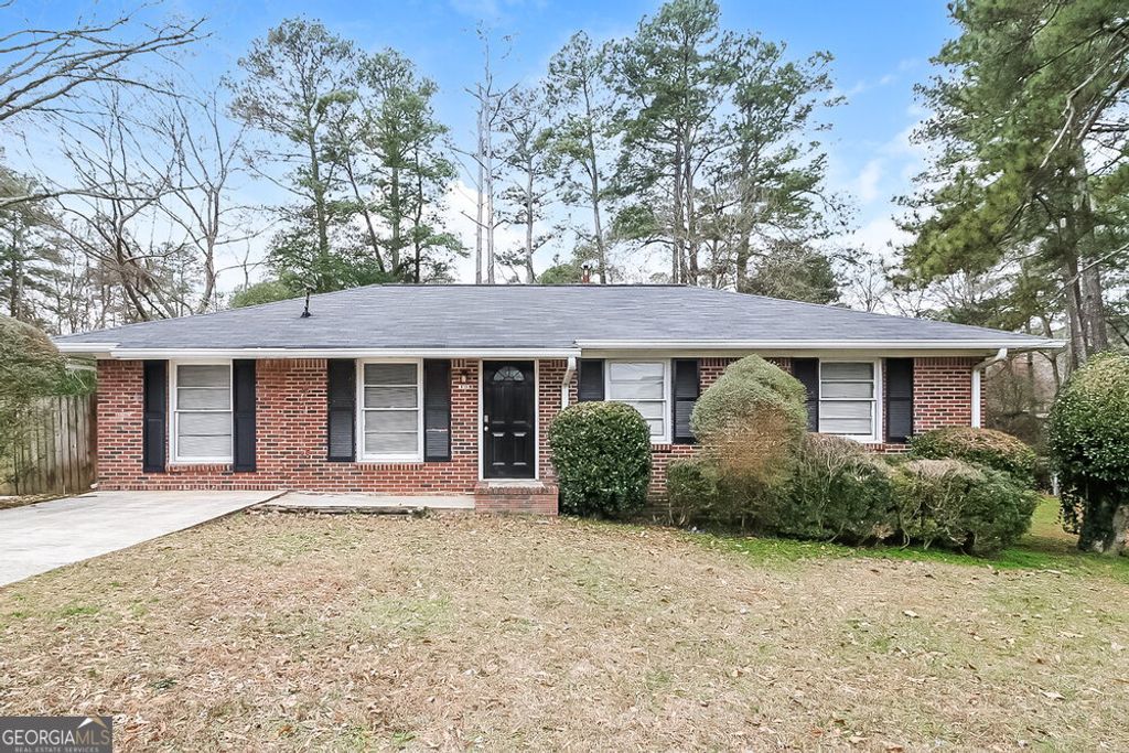 Photo of 5915 Ronnie Drive, Rex, GA 30273 (MLS # 10679283)