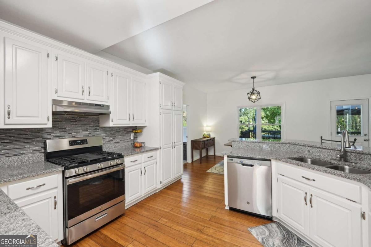 Cheatham Lake - Residential