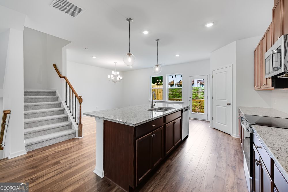 3192 Eastham Run DR