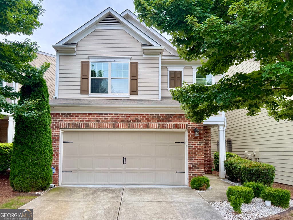 Photo of 5115 Breezewood Circle, Alpharetta, GA 30004 (MLS # 10787209)