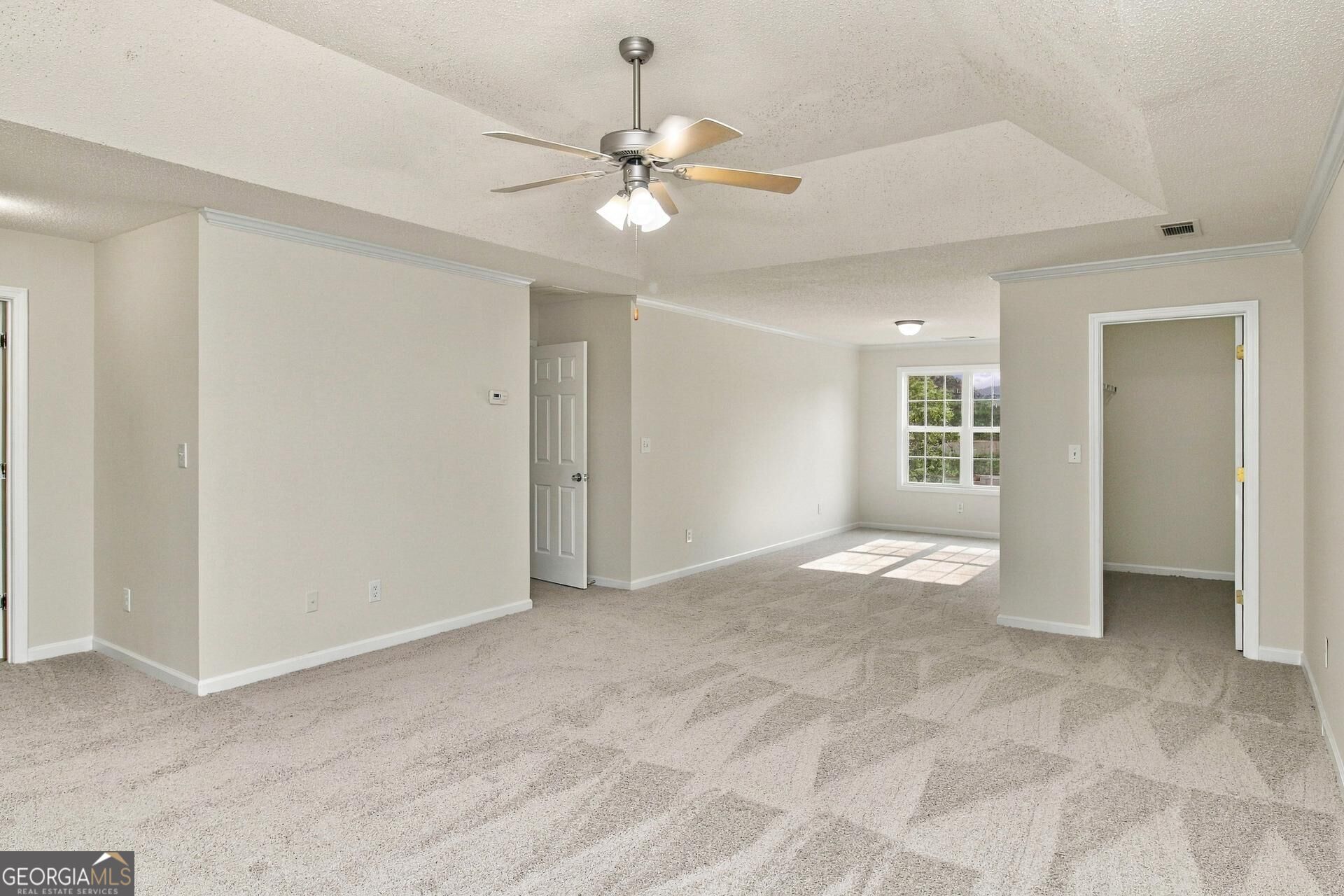 130 Stephanie LN
