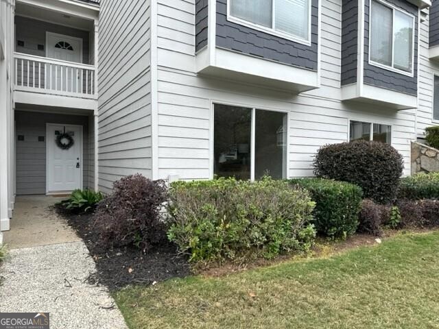 Smyrna, Georgia 30080, United States, 2 Bedrooms Bedrooms, ,2 BathroomsBathrooms,Residential,Active,94769