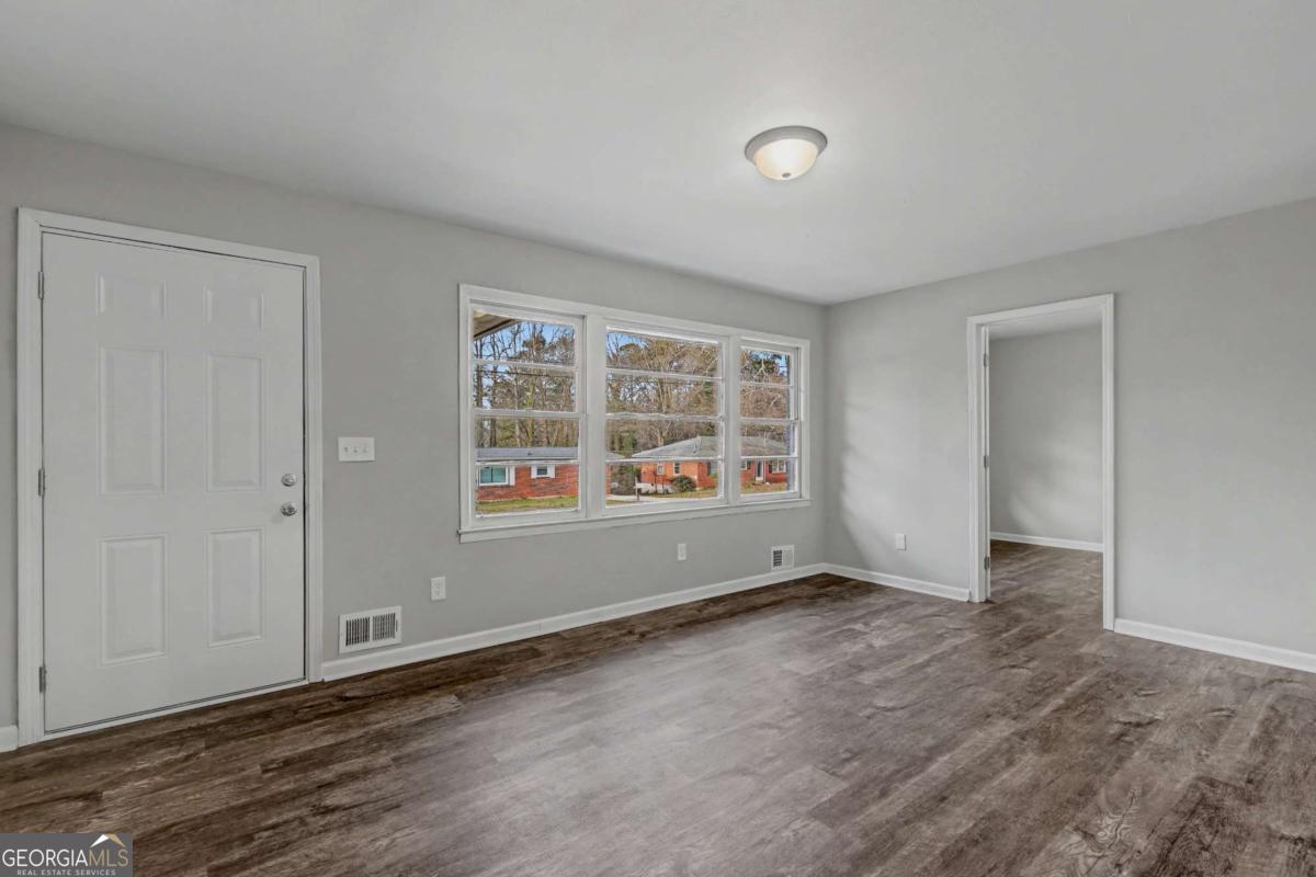 118 Ingleside DR