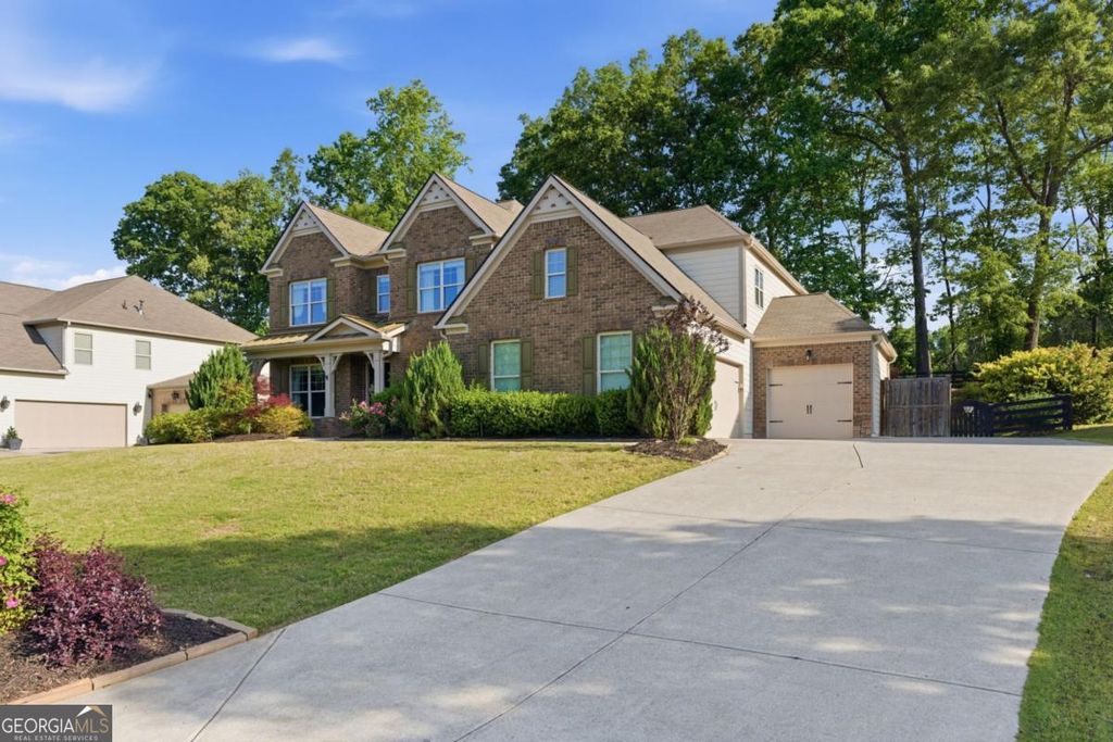 Photo of 3050 Pleasant Valley Trail, Cumming, GA 30028 (MLS # 10766356)