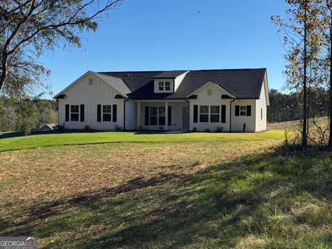 A home in Newnan