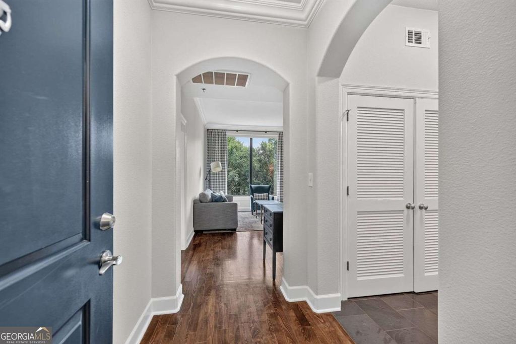 Photo of 3445 Stratford Road NE #402, Atlanta, GA 30326 (MLS # 10787649)
