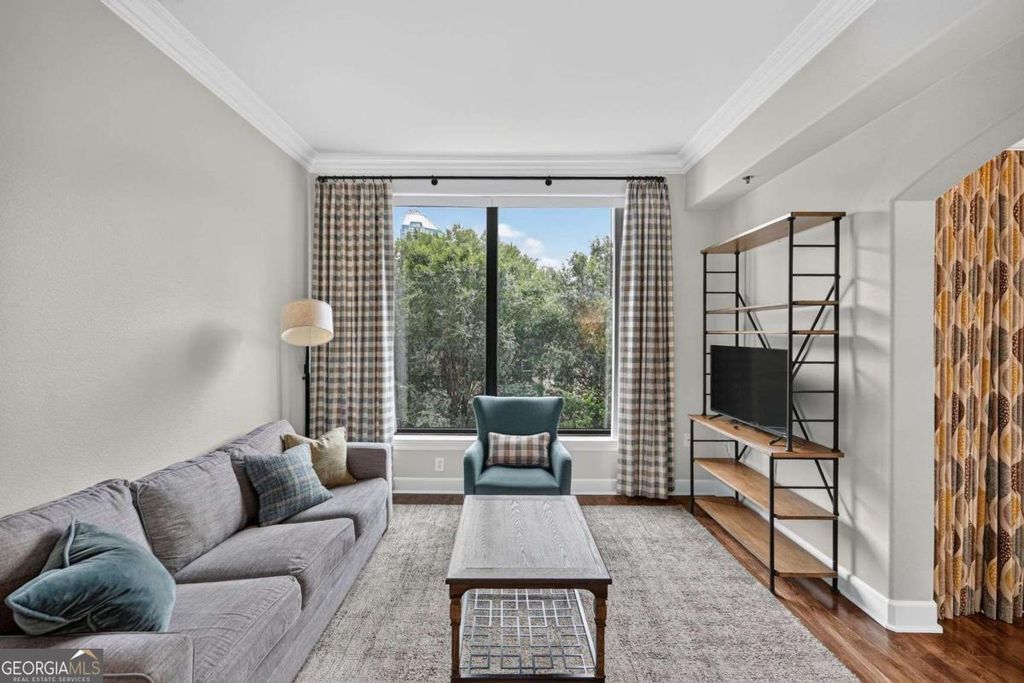 Photo of 3445 Stratford Road NE #402, Atlanta, GA 30326 (MLS # 10787649)