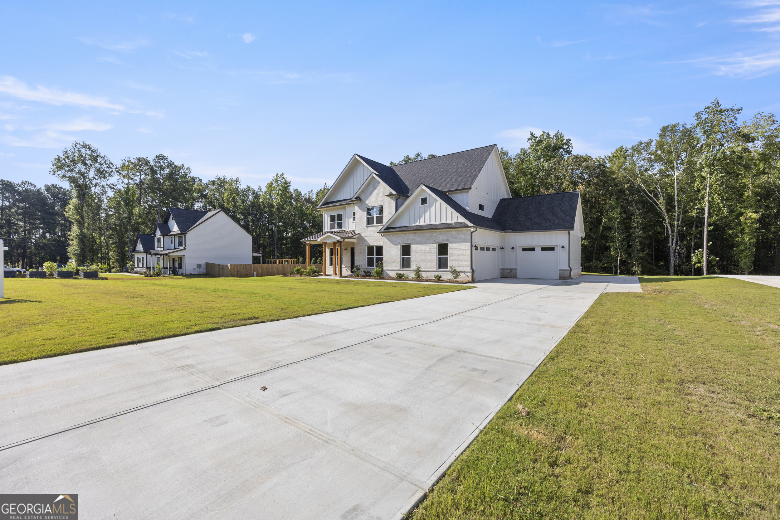 1625 Austin RD