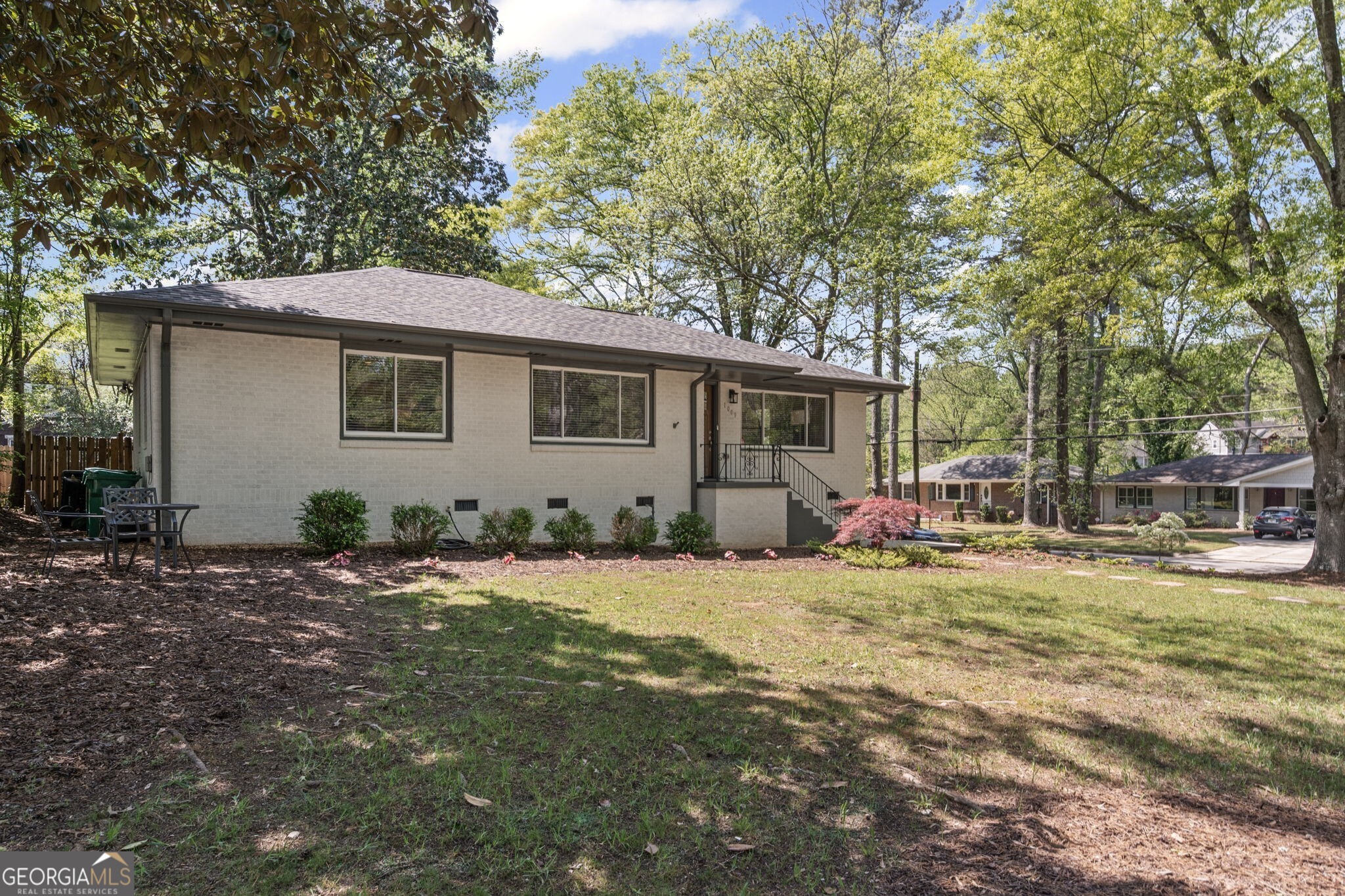 1089 Greenleaf RD SE