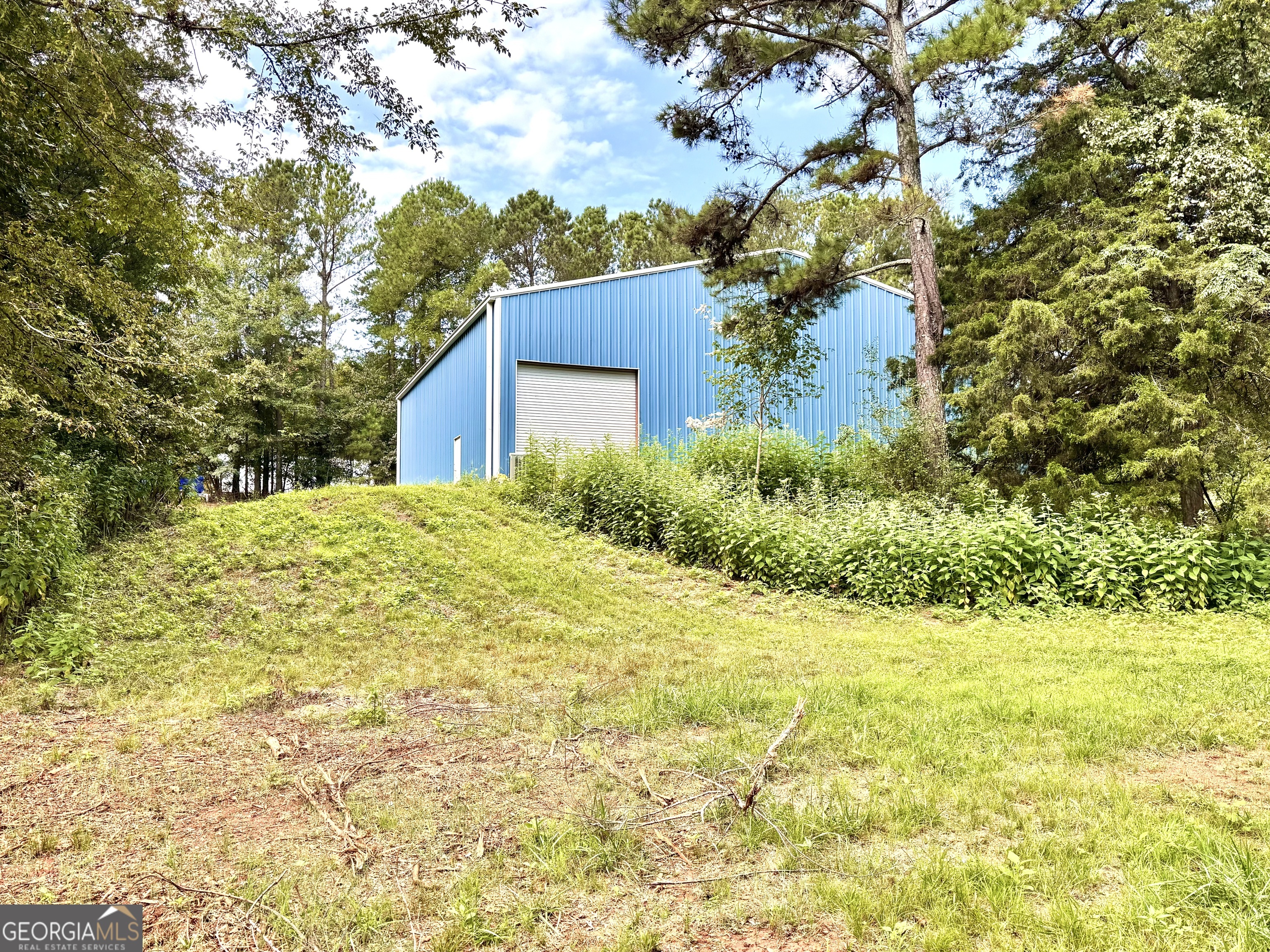 2850 Commerce RD