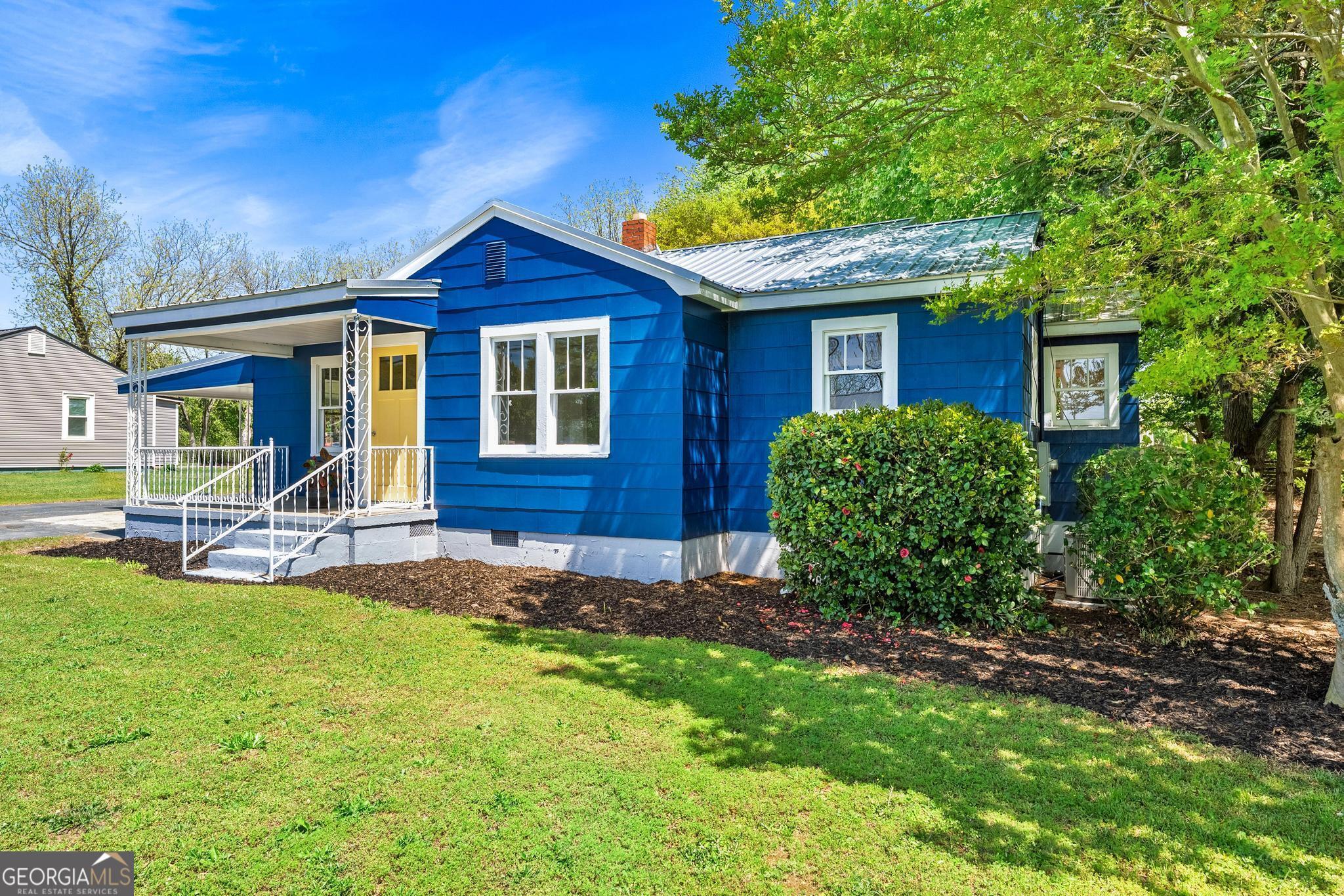 183 Fairview AVE