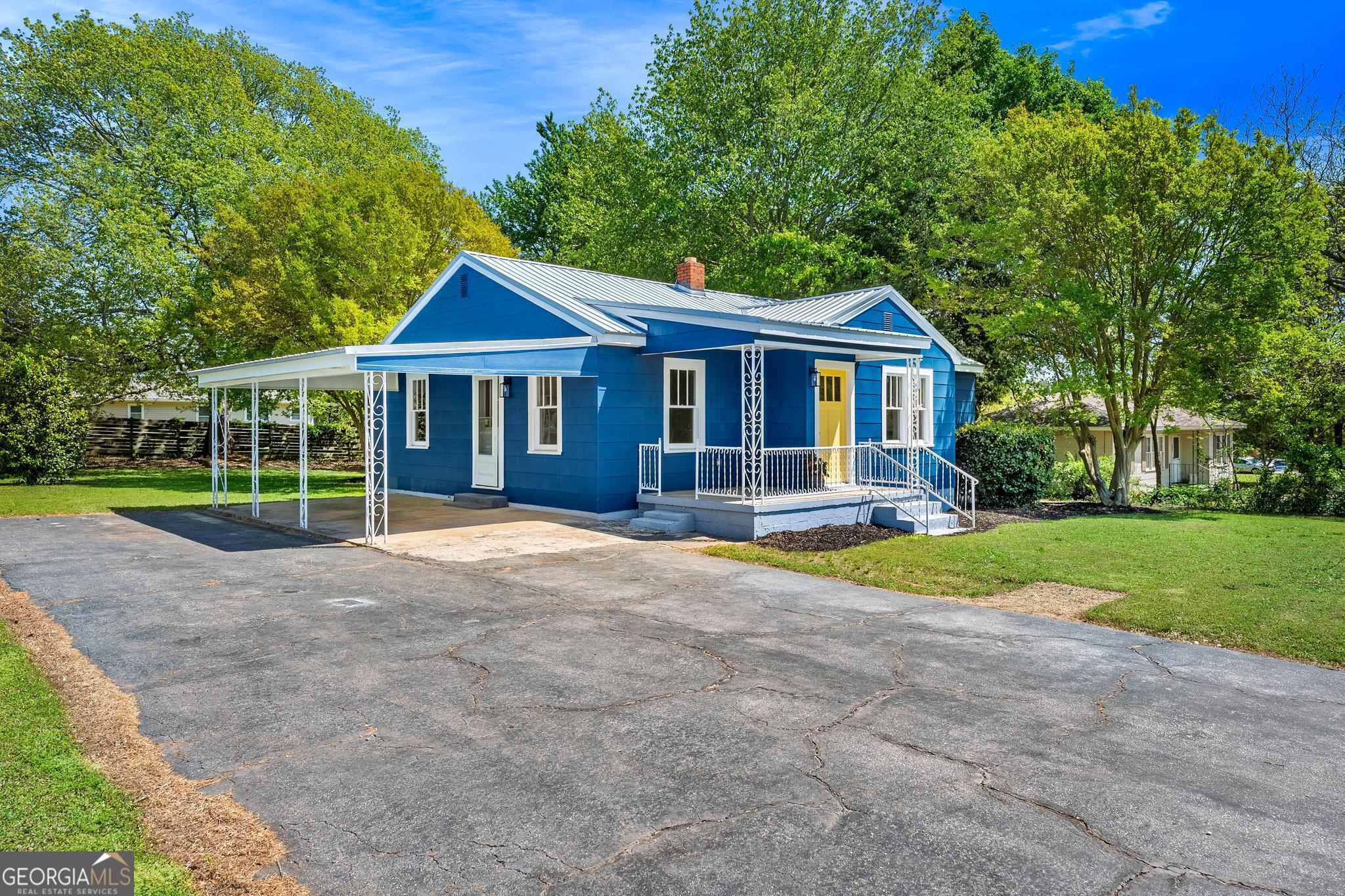 183 Fairview AVE