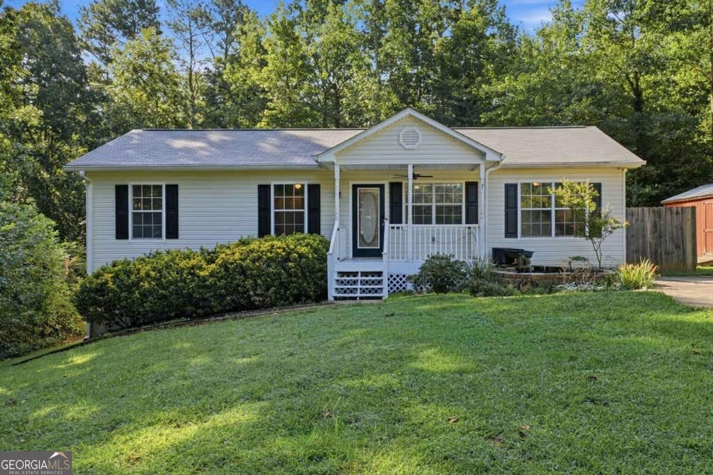 Photo of 54 Cross Sabre Drive, Dawsonville, GA 30534 (MLS # 10829263)