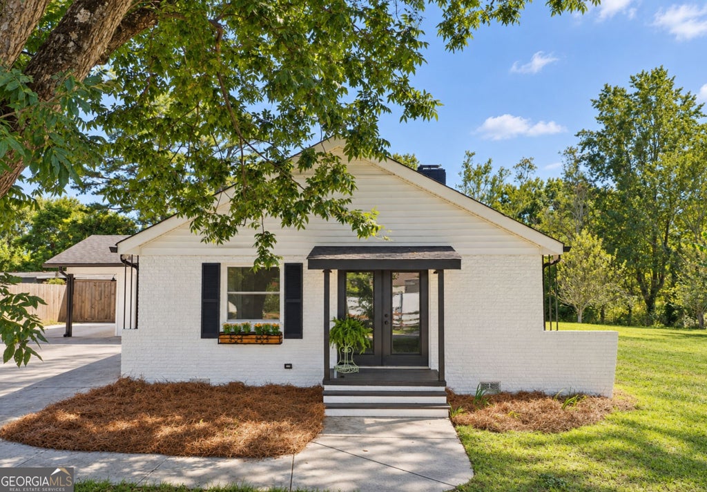 Photo of 152 Eastside Drive, Demorest, GA 30535 (MLS # 10855201)