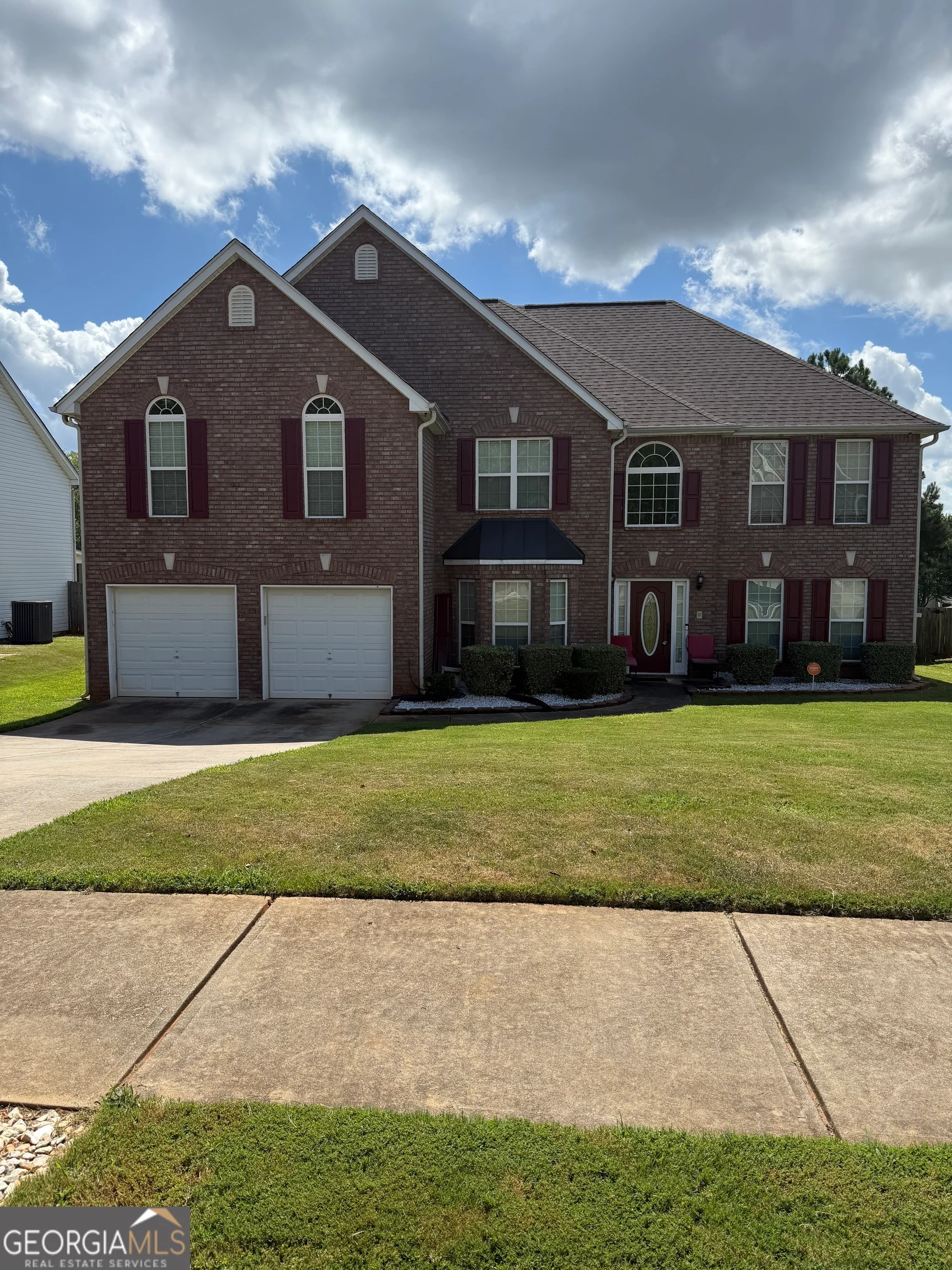 1158 Folkstone Drive