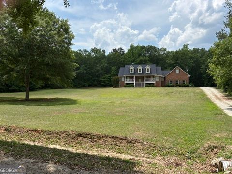 Photo of 222 Lincoln Road, Tyrone, GA 30290 (MLS # 10771320)