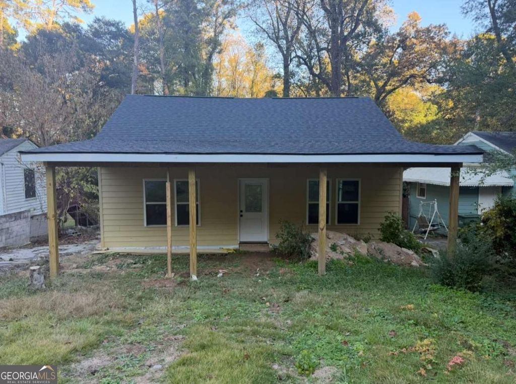 Photo of 879 Edwin Place NW, Atlanta, GA 30318 (MLS # 10725805)