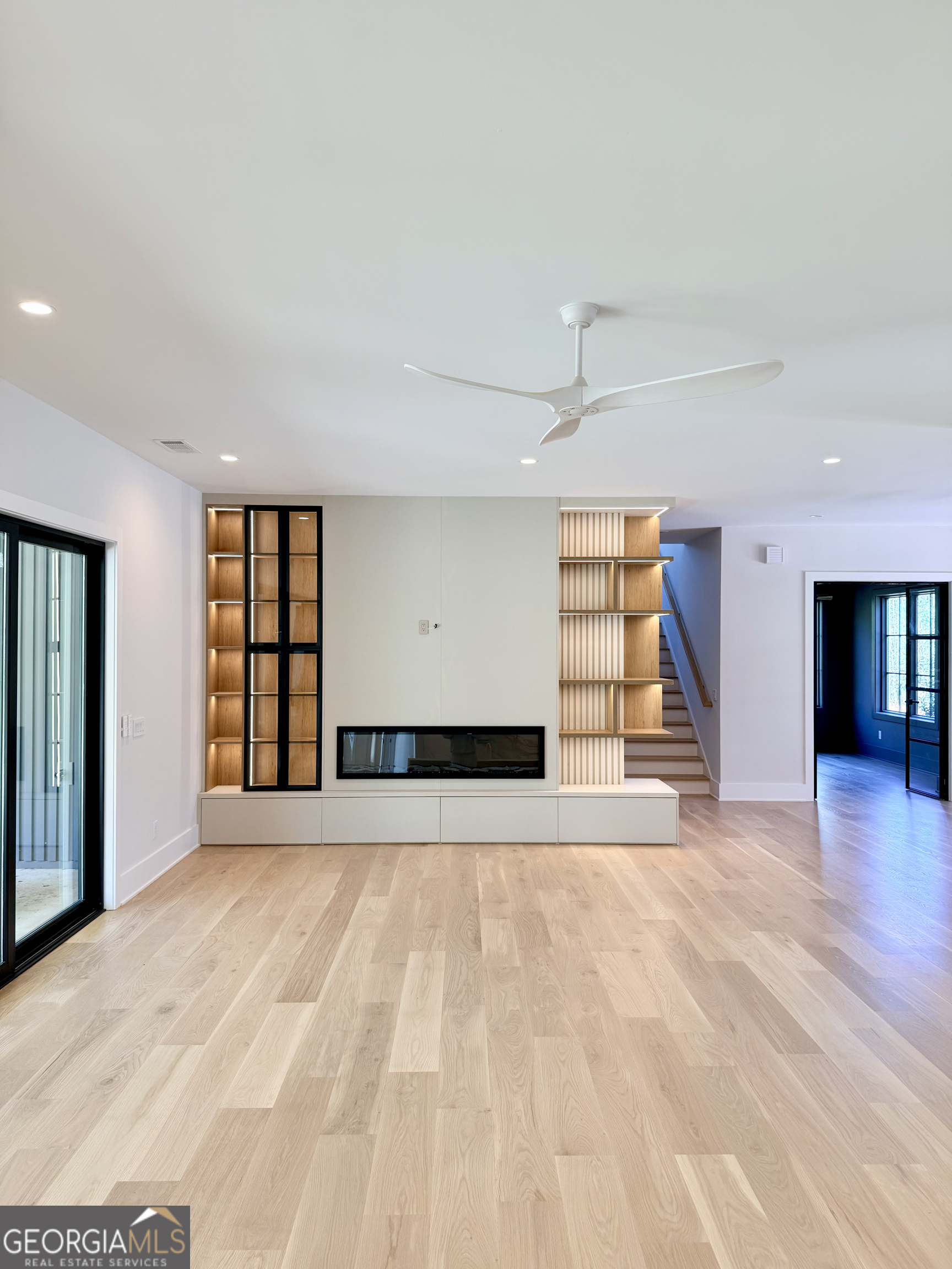 372 Chattahoochee ST