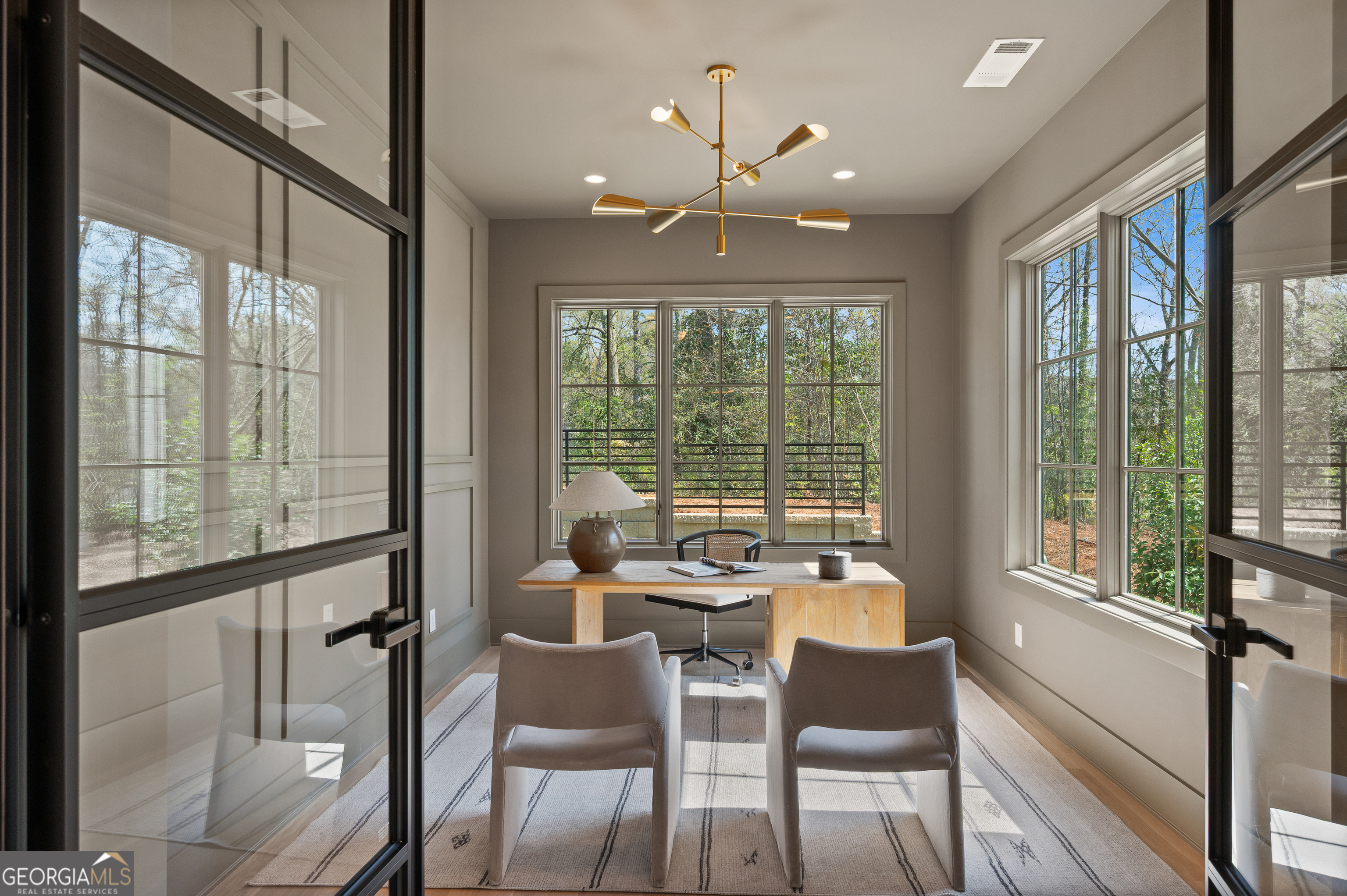 372 Chattahoochee ST