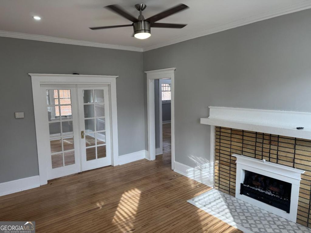 Photo of 644 SW Holderness Street SW, Atlanta, GA 30310 (MLS # 10716127)