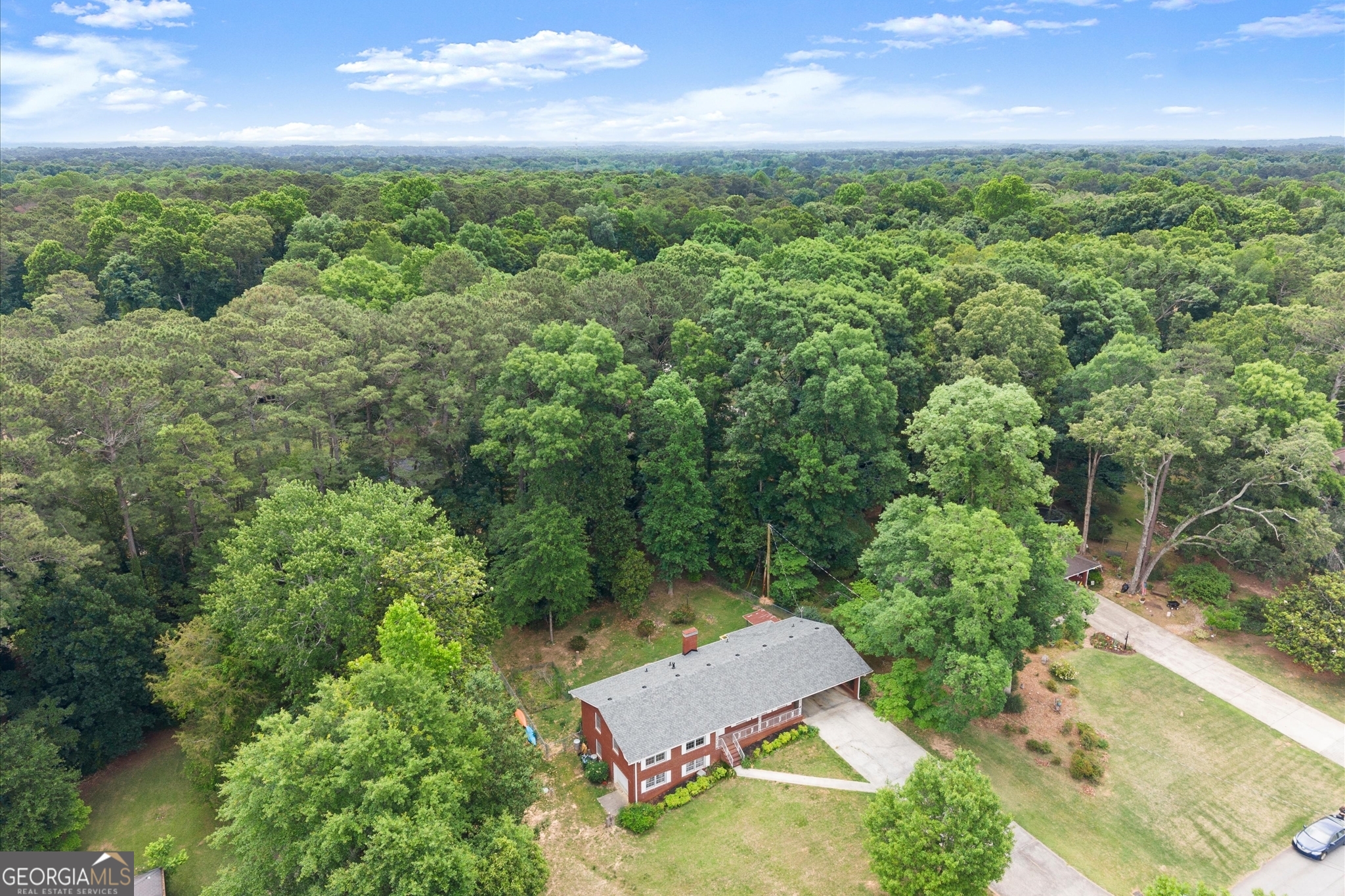 215 Gilbert Rd