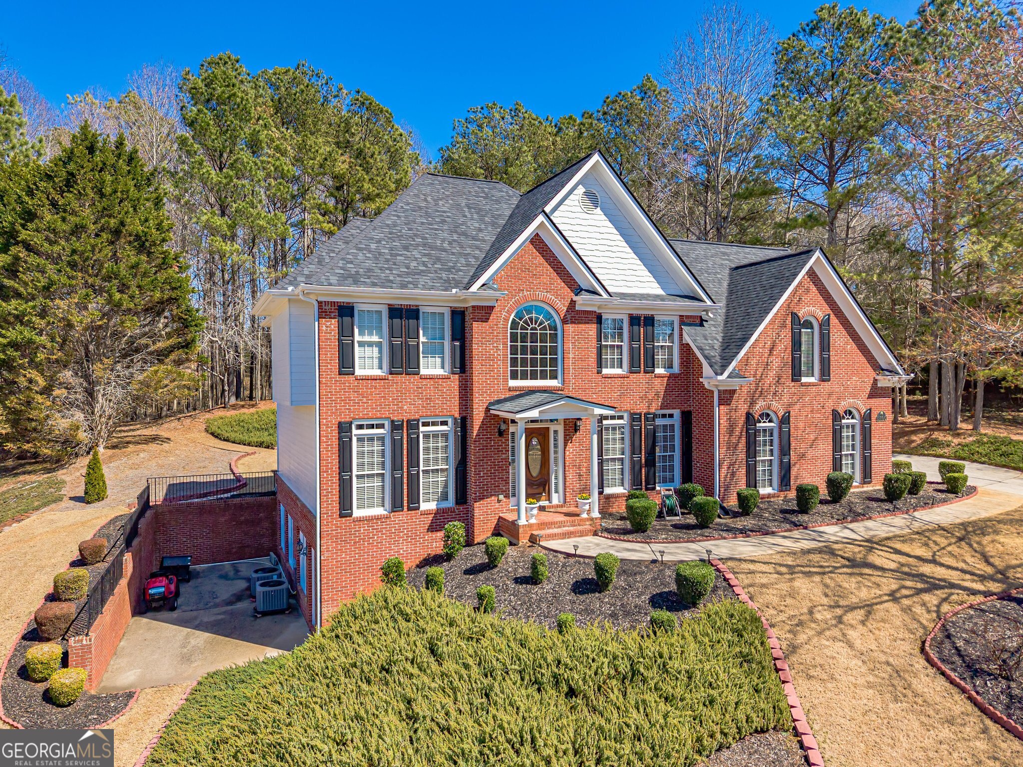 Cumming, Georgia 30028, United States, 5 Bedrooms Bedrooms, ,4 BathroomsBathrooms,Residential,Active,171059