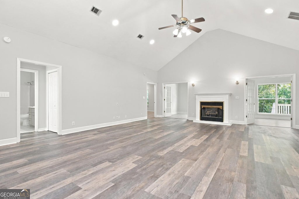 Photo of 401 Terrell Street, Warner Robins, GA 31088 (MLS # 10878154)